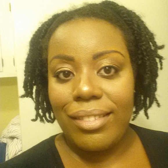 Meet your Posher, Crystal - Picture 1 of 1